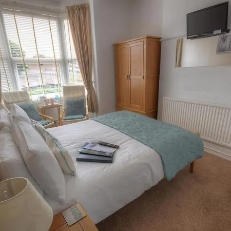 The Bluebell Guest House-3